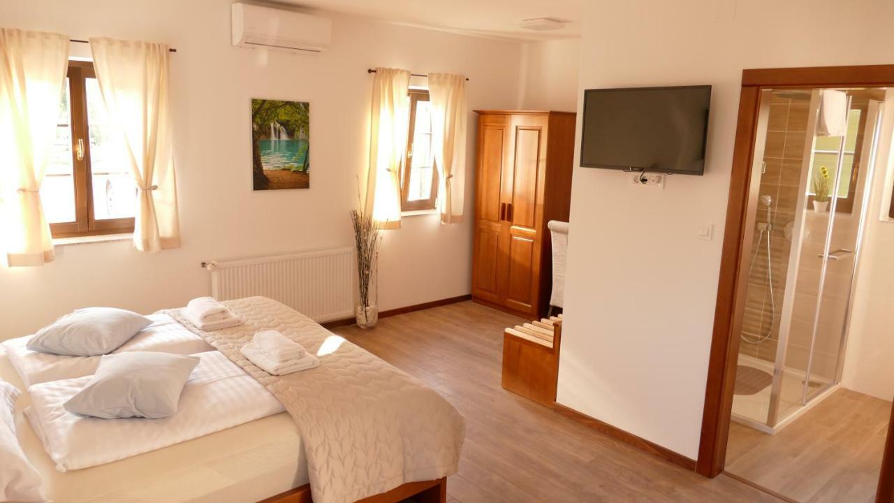 B&B Plitvice Lakes Villa Mija Plitvica selo Esterno foto